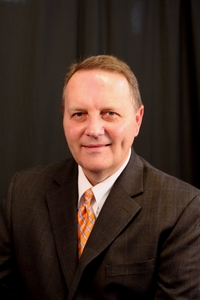 Dr. Robert H. Meek, O.D.