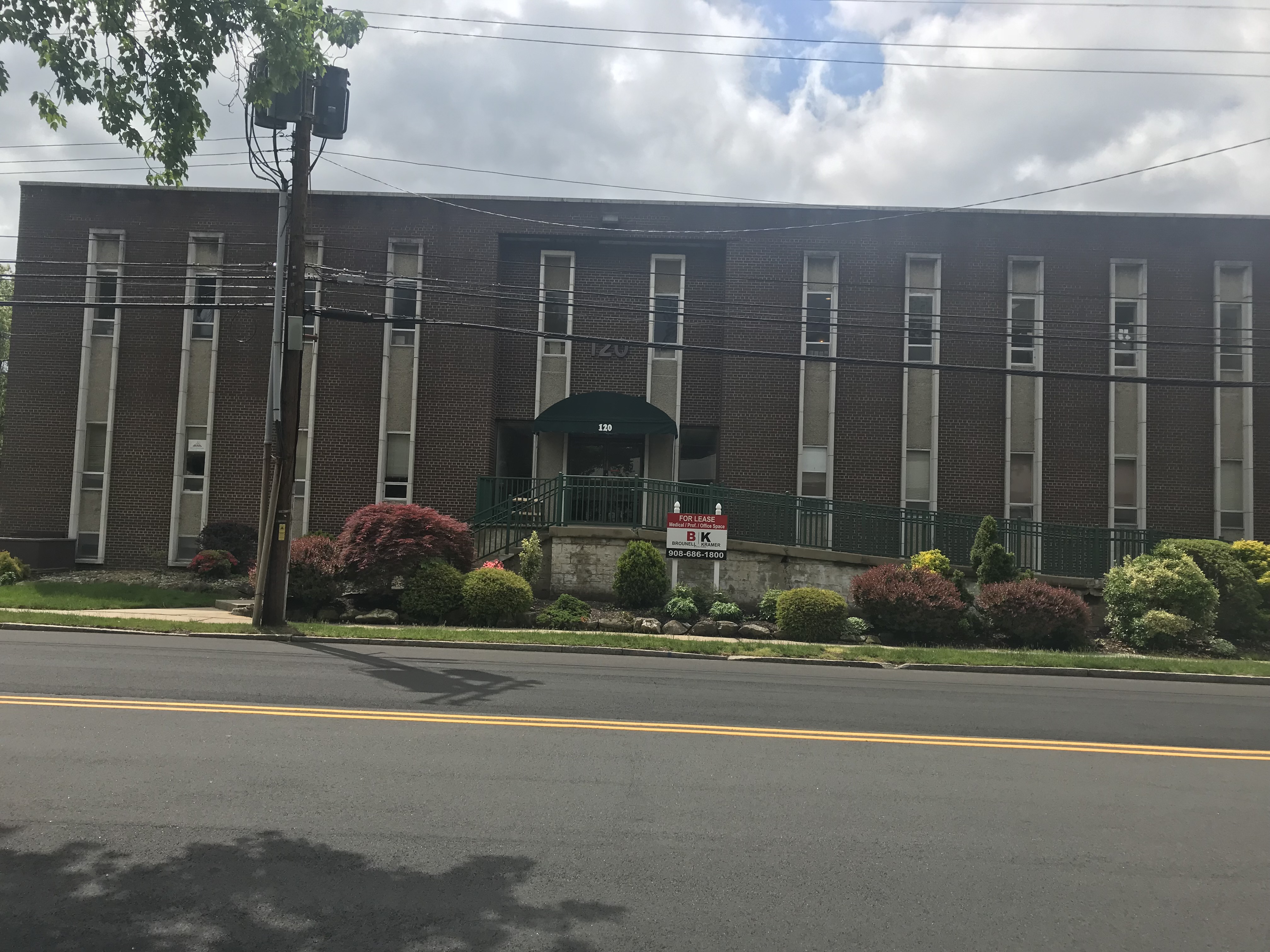 Millburn, NJ Cosmetic Dentist Dr. M. Kushnir!