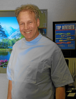 Dr. Elliot Kohn - Click for biography