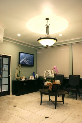 Cosmetic Dental Implant, Smile, Trinh Nguyen, Tuan Nguyen, Huntington Beach, CA