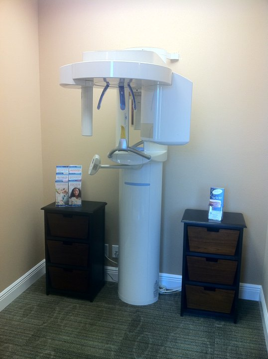 Dr. Dilling offers family dentistry in Fort Myers, FL