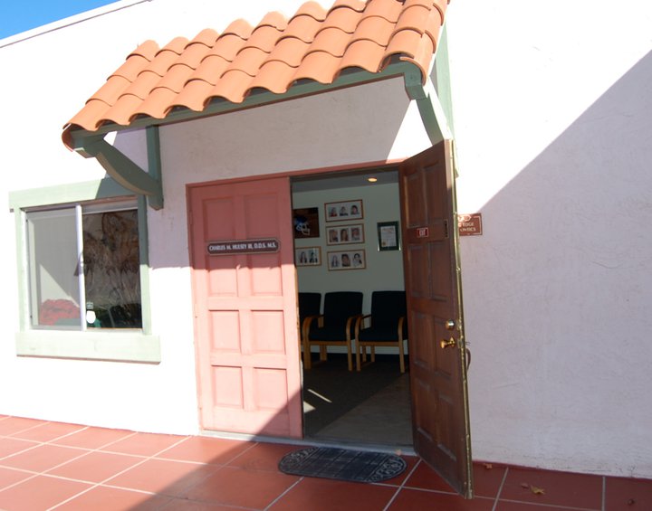 Orthodontist Ramona Office