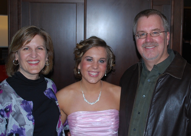 Woodbury dentist Thomas Musser and family
