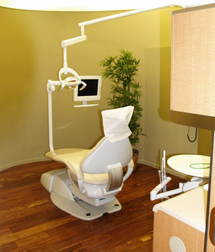 San Diego Fine Dentistry uses state-of-the art technology including providing videos for clients during procedures.